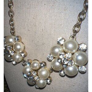 ETC! Pearl Statement & Crystal Necklace -- 18"